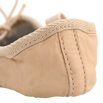 Demi pointes
