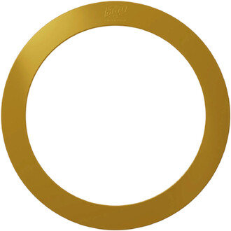 Anello da giocoleria in oro, vista frontale con logo inciso su sfondo bianco.