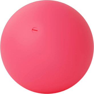 Balle BBX Beanbag de Play, couleur rose, de forme ronde avec une surface lisse et un petit trou sur le dessus.