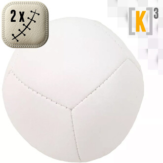 Balle Cube LX-12 de couleur blanche, avec une surface lisse et cousue, présentant des coutures visibles sur plusieurs panneaux. En haut à gauche, un symbole indique 2x accompagné d'un motif de lignes courbes. À droite, le logo [K]³ dans les teintes gris e