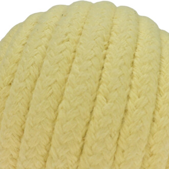 Balle de contact de feu avec une texture tressée en couleur jaune, mettant en avant les détails de la finition du matériau.