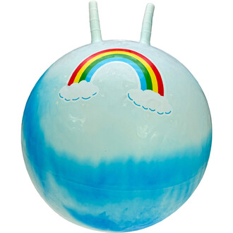 Ballon sauteur Tobar 60cm avec motif arc-en-ciel et poignées rainurées blanches. Vue de face montrant les détails des nuages et de l'arc-en-ciel.