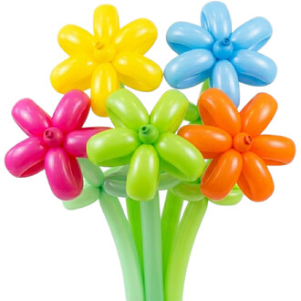 Ballons 260 en forme de fleurs tropicales multicolores (jaune, bleu, rose, vert et orange) montés sur des tiges vertes.