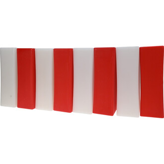 Boîte à cigare Moreira ND - PRO, composée de plusieurs blocs rectangulaires alternant rouge et blanc, disposés en ligne.
