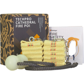 Boîte de bols de feu TechPro avec un manuel de sécurité, comprenant des chaînes et des poignées en corde jaune, ainsi que des balles blanches en plastique.