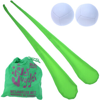 Kit de bolas chaussettes comprenant deux bolas vertes et deux balles blanches, accompagné d'un sac de rangement vert avec le logo NetJuggler.