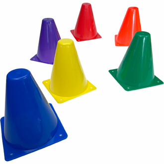 Perfect for obstacle courses: the full 15cm boundary cone.