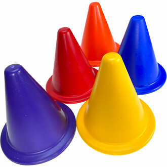 Ideal for team sports, this 18cm high cone is an excellent tool for pitch and player management.