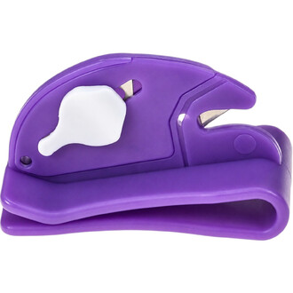 Couteau coupe-ballon violet en plastique avec lame métallique partiellement exposée, vue latérale.