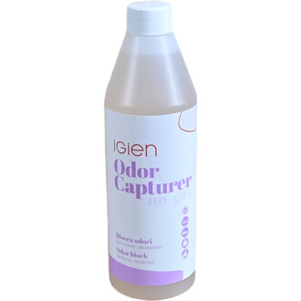 Bouteille plastique blanche de 500 ml de désodorisant pour mascottes, bouchon blanc, étiquette blanche et violette affichant le nom Odor Capturer.