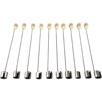 Lot de 10 doigts de feu Firetoys, 30 cm chacun, tiges noires avec mèches en coton beige et embouts métalliques au bas.