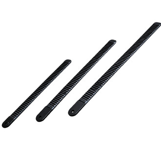 Ensemble de trois échelles noires à dents pour snowboard Cirkao, avec patte d’ancrage perforée à une extrémité.