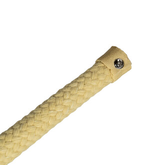 Gros plan sur la poignée en corde beige tressée de l’épée de feu Flames n’ Games 90 cm, avec capuchon en tissu et vis métallique argentée.