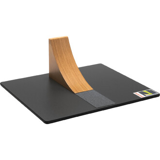 Supports de jonglerie avec une base noire et une rampe en bois courbée, accompagnée d'une surface en tissu rugueux.