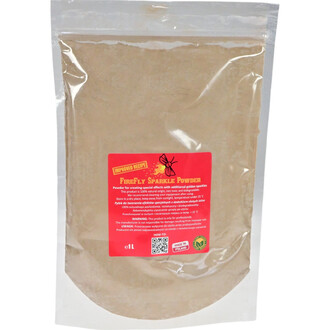 Sachet de poudre FireFly Sparkle, contenant une poudre spéciale pour créer des effets scintillants dorés. L'emballage est transparent avec une étiquette rouge, indiquant que le produit est 100% naturel, non toxique et biodégradable. Il est conseillé de co
