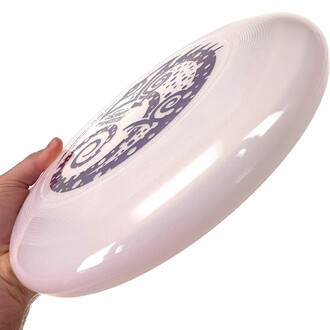 Made by Discraft: Trust a leading company in the production of quality frisbees.