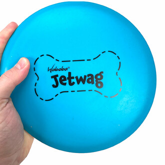 The 20 cm diameter Jetwag Frisbee: perfect for dogs of all sizes to chase, catch and fetch during outdoor fun.