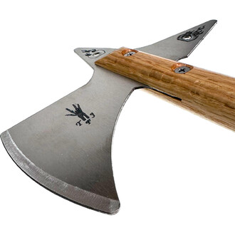 Tomahawk close-up - Stainless steel finish