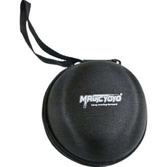 Housse de protection noire en forme arrondie pour yoyo, avec logo MAGICYOYO et une sangle pour un transport facile.