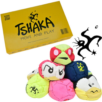 Kit de 24 balles TSHAKA avec une boîte jaune au logo TSHAKA, contenant des balles colorées aux motifs variés, empilées sur un côté.