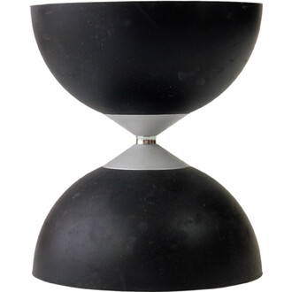 Diabolo Jazz Alu Fluxo noir, deux coupelles noires reliées par un axe central argenté, vue de face.