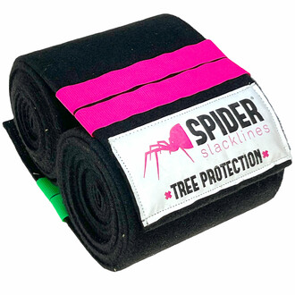 Protection pour arbres Spider Slacklines Tree Protection en rouleau, utilisée pour prévenir les dommages à l'écorce lors de l'installation de slacklines, disponible sur NetJuggler.