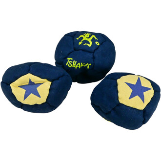 Trois balles de jonglage TSHAKA, de forme arrondie avec un revêtement en tissu bleu foncé. Chaque balle présente un motif de couleur jaune, dont une étoile bleue sur deux balles et un dessin décoratif sur la troisième. Le logo TSHAKA est également visible