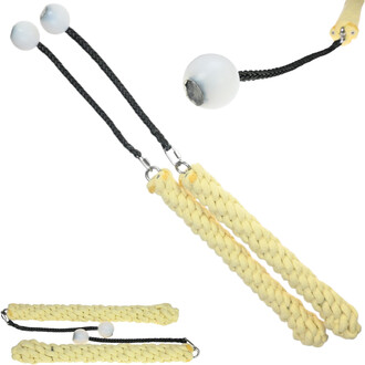 Bolas de feu Snake Large avec cordons noirs et perles en matériau opaque. Les bolas sont composées de longues tiges torsadées de couleur jaune, conçues pour la jonglerie avec des éléments de sécurité.