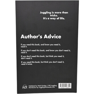 Couverture arrière noire du livre “The Zen of Juggling” avec texte blanc: « Juggling is more than tricks. It's a way of life. » puis « Author's Advice » et plusieurs lignes de conseils, et le code-barres avec le logo en bas.