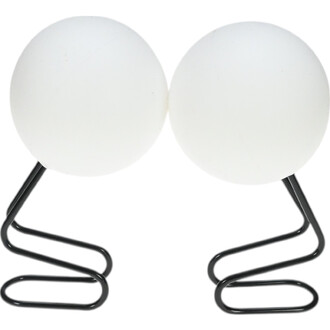 Alternatif : Deux boules blanches en plastique reliées par des supports en métal noir, représentant des Lumi Pro LED Palms.