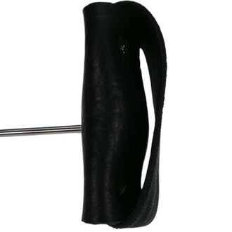 Main de feu Confort, vue de profil, présentant une poignée en matière noire texturée avec un support en métal.