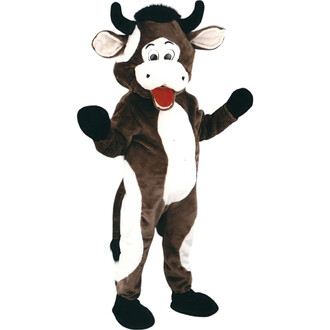 Costume de mascotte représentant une vache marron avec des taches blanches, portant un sourire joyeux, des cornes noires et des grandes pattes. Les bras sont ouverts, montrant l'aspect amusant et accueillant du personnage.