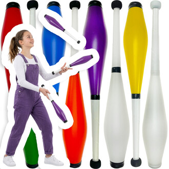 Lot de massues OZAM Trainer pour jonglerie, de couleurs variées (rouge, bleu, violet, jaune et blanc) avec une jeune fille en pantalon violet présentant les massues.