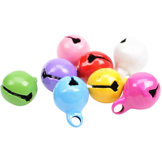 Mini grelots colorés de 6 mm, comprenant des grelots verts, violets, bleus, roses, rouges, jaunes et blancs, disposés en amas. Chaque grelot présente une finition brillante et une ouverture pour l'attache.