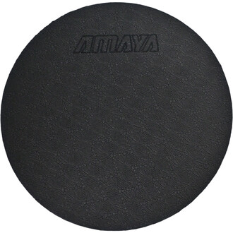 Tapis rond noir avec une texture légère et le logo AMAYA en relief.