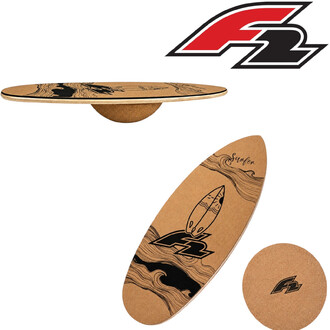Planche d’équilibre F2 Surf en bois naturel avec motif noir sur le dessus, reposant sur une demi-sphère en liège; logo F2 en arrière-plan.