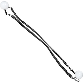 Par de bolas Technora com cabos trançados pretos e contas brancas nas extremidades, equipadas com mosquetões de metal.