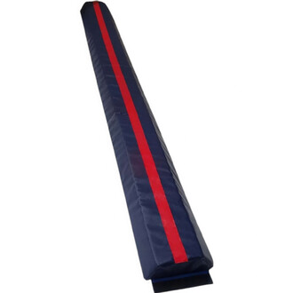 Poutre d'apprentissage en mousse recouverte de tissu bleu avec une bande rouge centrale, idéale pour la gymnastique et l'entraînement.