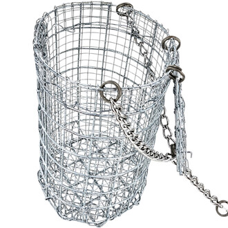 Cage cylindrique en treillis métallique argenté avec chaînes et anneaux attachés (Rope Dart Cage Gora).