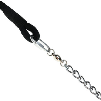 Rope Dart Kuglarstwo, détail d'une corde noire avec une boucle et un clip métallique, se terminant par une chaîne en acier.