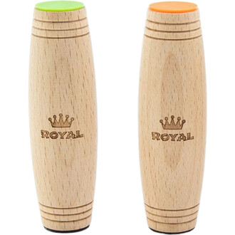 Deux tumblers en bois naturel avec bouchons colorés (vert à gauche et orange à droite), gravés du mot ROYAL et d’une couronne.