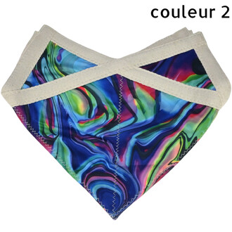 Disque Flying Star couleur 2, objet volant souple et stylé avec motif marbré multicolore et sangles beige croisées en forme de X.