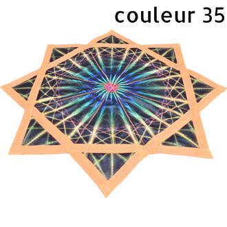 Disque volant Flying Star à huit pointes, motif étoile néon bleu/vert/rose avec bordure orange, effet graphique vibrant et souple.