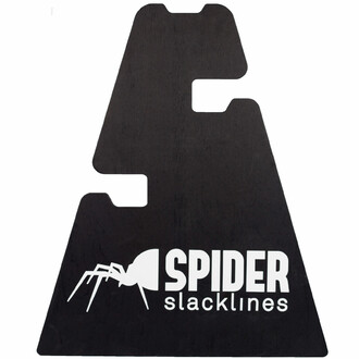 Chevalet à trois hauteurs pour slackline en bois de bouleau peint en noir, avec le logo Spider Slacklines imprimé en blanc sur le côté.