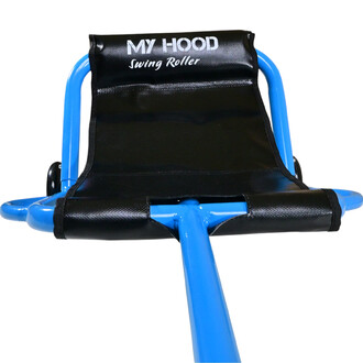Vue rapprochée du Swing Roller Maxi, avec un cadre métallique bleu et un siège en tissu noir portant le logo MY HOOD Swing Roller, mettant en avant la qualité et la robustesse du produit.