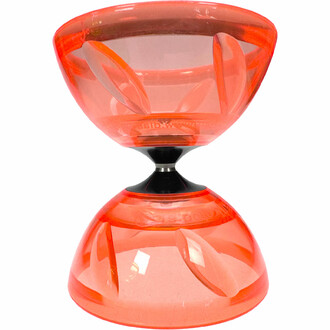 L'orange vif du Taibolo donne une touche de chaleur à chaque jonglage.