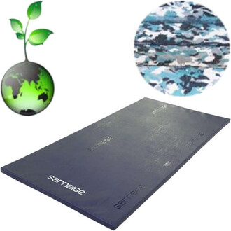 Tapis scolaire Bidureté 40 Solo, de couleur sombre avec un logo visible, accompagné d'icônes représentant la planète et un motif camouflé en cercle.