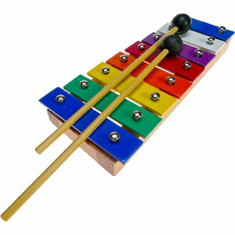 Offrez à votre enfant un moyen créatif de s'exprimer avec ce xylophone aux couleurs vives.