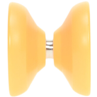 Gros plan sur le Yoyo Skyva : deux demi-coques orange encadrant l’axe métallique central, sur fond blanc.