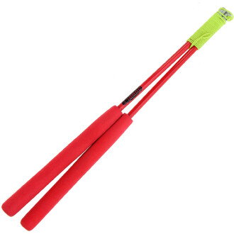 Baguettes Superglass rouges avec des poignées en mousse rouge et des embouts en vert fluo, posées sur fond blanc.